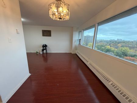 For Lease - 100 Leeward Glenway Way Unit# 1503, Toronto, Ontario - Photo 2