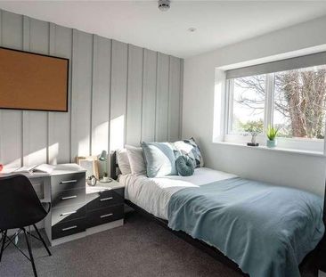 Battery Hill, Winchester, Hampshire, SO22 - Photo 2