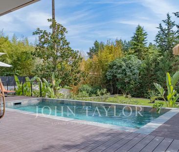 Villa à louer Mougins, Cote d'Azur, France13 500 EUR / Mois - Photo 2