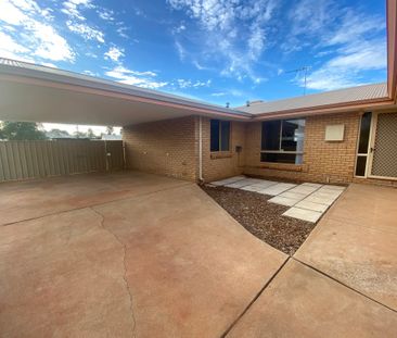 17C Gordon Street, Kalgoorlie WA 6430 - Photo 4