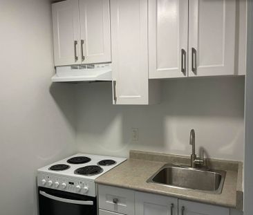 For Lease - 676 Mount Pleasant Road Unit# 102, Toronto, Ontario - Photo 1