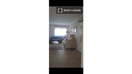 3 room luxury Apartment for rent in La Pobla de Vallbona, Valencia - Foto 2