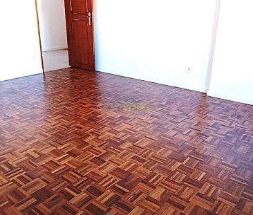 Apartment T2 in Queluz e Belas, Sintra - Photo 3