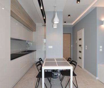 Warszawski, Warszawa, Wilanów, Sarmacka - Photo 1