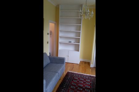 Studio Flat, London, W14 - Photo 2