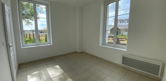 Location Appartement 3 pièces 53m² CHATEAUBRIANT 44110 - Photo 2