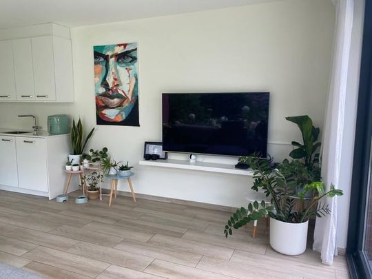 Appartement te huur - Foto 1