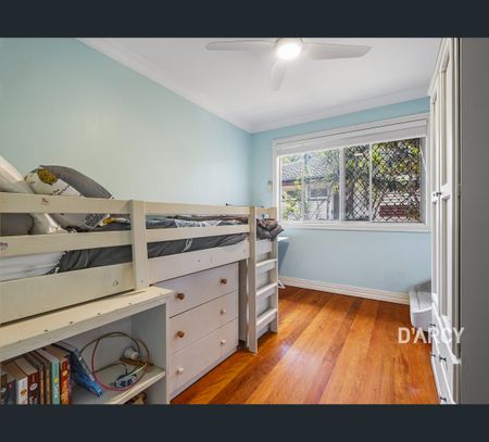 22 Glenmorgan Street, Keperra, Qld 4054 - Photo 4