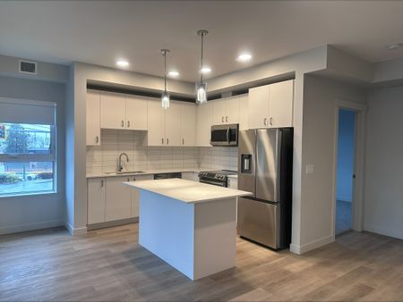 140 Jensen Avenue - 207 - Photo 3