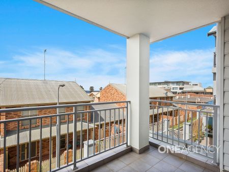LOW-MAINTENANCE COASTAL LIVING IN SHELLHARBOUR VILLAGE - Photo 4