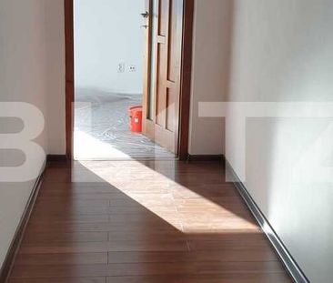 Apartament 3 camere, terasa, 90 mp, Piata 1 Mai - Photo 1