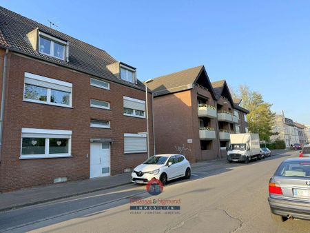 KREFELD-OPPUM: HELLE & SCHÖN GESCHNITTENE 2-ZIMMERWOHNUNG IM DACHGESCHOSS - Photo 5