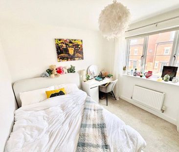 3 bedroom detached house to rent - Photo 4