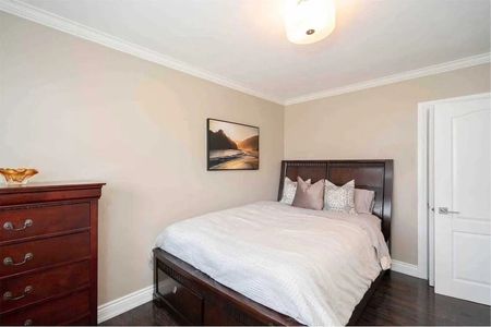 For Lease - 2 Groveland Crescent, Toronto, Ontario - Photo 4