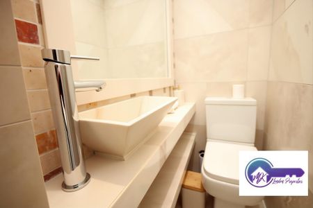 1 Bedroom Room in Flat Share To Rent - Photo 2