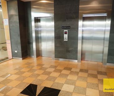 6E/811 Hay St, Perth WA 6000 - House For Rent - $500 | Domain - Photo 4