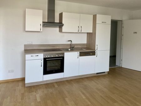 Moderne Wohnung mit Terrasse - Foto 5