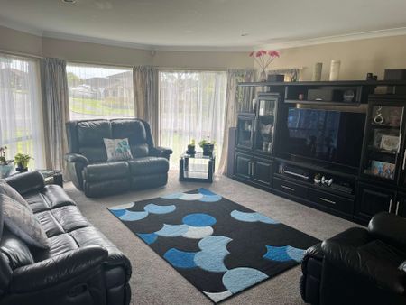 Beachlands, 4 Bedroom Family Home - Photo 5