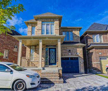 Detached Home For Lease | E8058468 - Photo 1