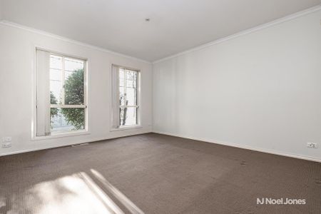 2/2 Georges Road, RINGWOOD - Photo 4