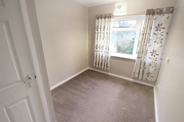 3 Bedroom House - Townhouse To Let - Photo 1