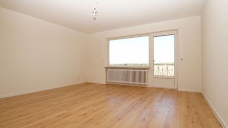 Renovierte 3-Zi-Wohnung mit neuer Küche in - Foto 2