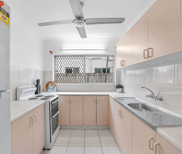 4/171 Grafton Street, Cairns City, Qld 4870 - Photo 2 | Rentumo