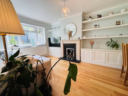 2 Bed Flat, Spurgeon Road, SE19 - Photo 3