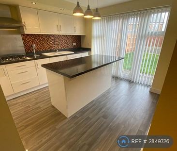 3 bedroom terraced house to rent - Photo 4