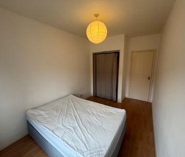 2 Bedroom Property To Rent - Photo 3