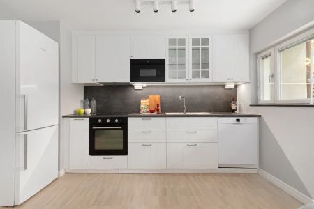 Spireabågen, Hässelby - Photo 4