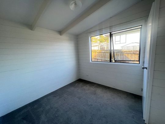 Pets friendly and short term rental negotiable! - Photo 1