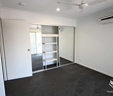 3 BED TOWNHOUSE FOR RENT - Photo 4