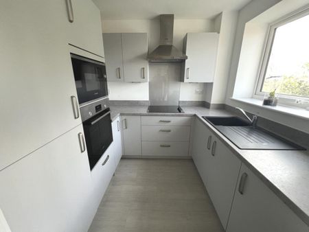 1 bedroom apartment to rent - Photo 2