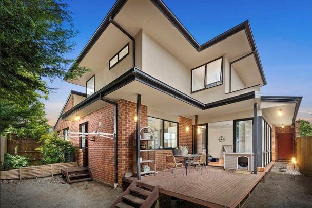 2/18 Durward Avenue, Glen Waverley - Photo 1