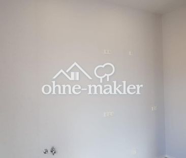 Attraktive, helle 3-Raum-Wohnung mit Innenstellplatz im Erdgeschoss - Photo 1