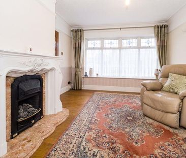 3 bedroom detached house to rent - Photo 2