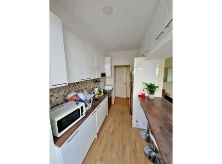 Rua do Vale de Santo António, Lisbon, Lisbon 1170-382 - Photo 5