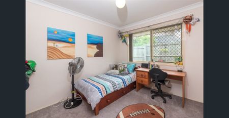 Spacious Family Home with Multiple Living Spaces - Photo 5