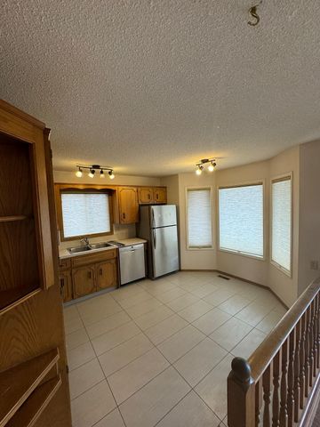 55 VENTURA WAY NE, Calgary - Photo 2