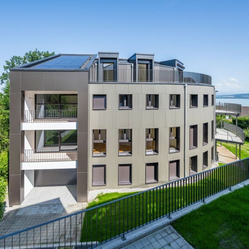 Bel appartement en duplex de 4.5 pièces, récemment rénové, avec balcon-loggia - Photo 1