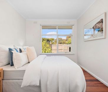 Please contact Molly Rogerson to arrange an inspection; Sandringham... - Photo 6