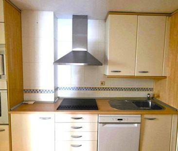 3 room luxury Apartment for rent in Alcobendas, Autonomous Region o... - Photo 2