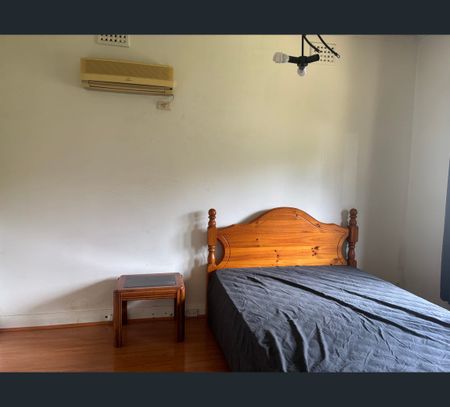 11 Banool St, Chester Hill, NSW 2162 - Photo 3