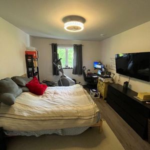 5 1/2 Ile perrot apartment - Photo 2