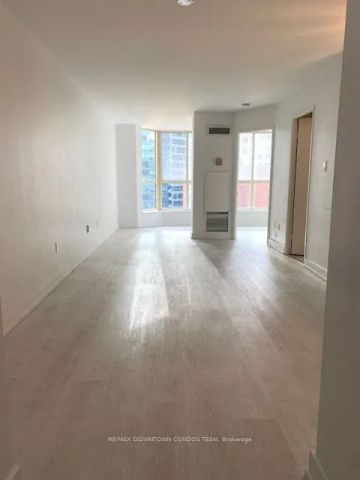 44 St Joseph Street #1108 - Photo 2