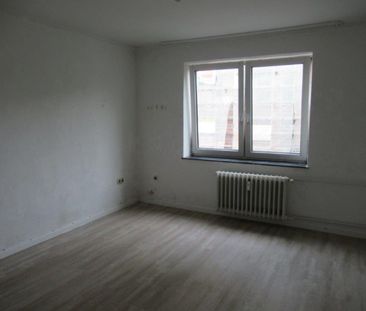 2-ZW mit Balkon am Ziegelteich 35 in Kiel zu vermieten! OTTO STÖBEN... - Foto 1