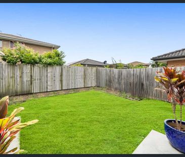 2/12 Christine Drive, Coomera, Qld 4209 - Photo 6