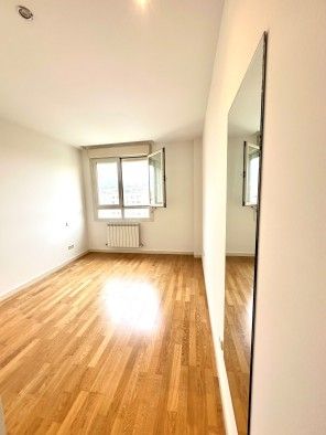 Apartamento en alquiler en Rejas - Photo 1