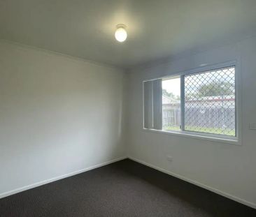 Spacious Family Home with Large Fenced Yard & Multiple Living Areas - Photo 5